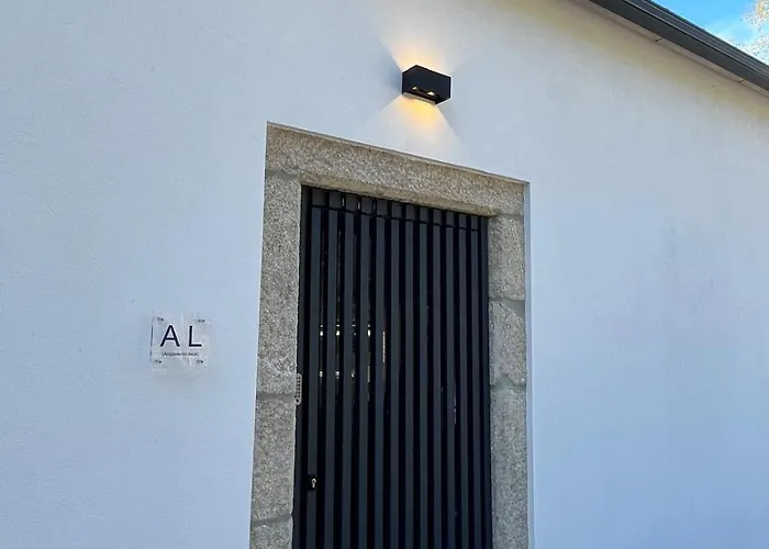 Casa De Cantoneiros Campos (Vieira do Minho, Braga)